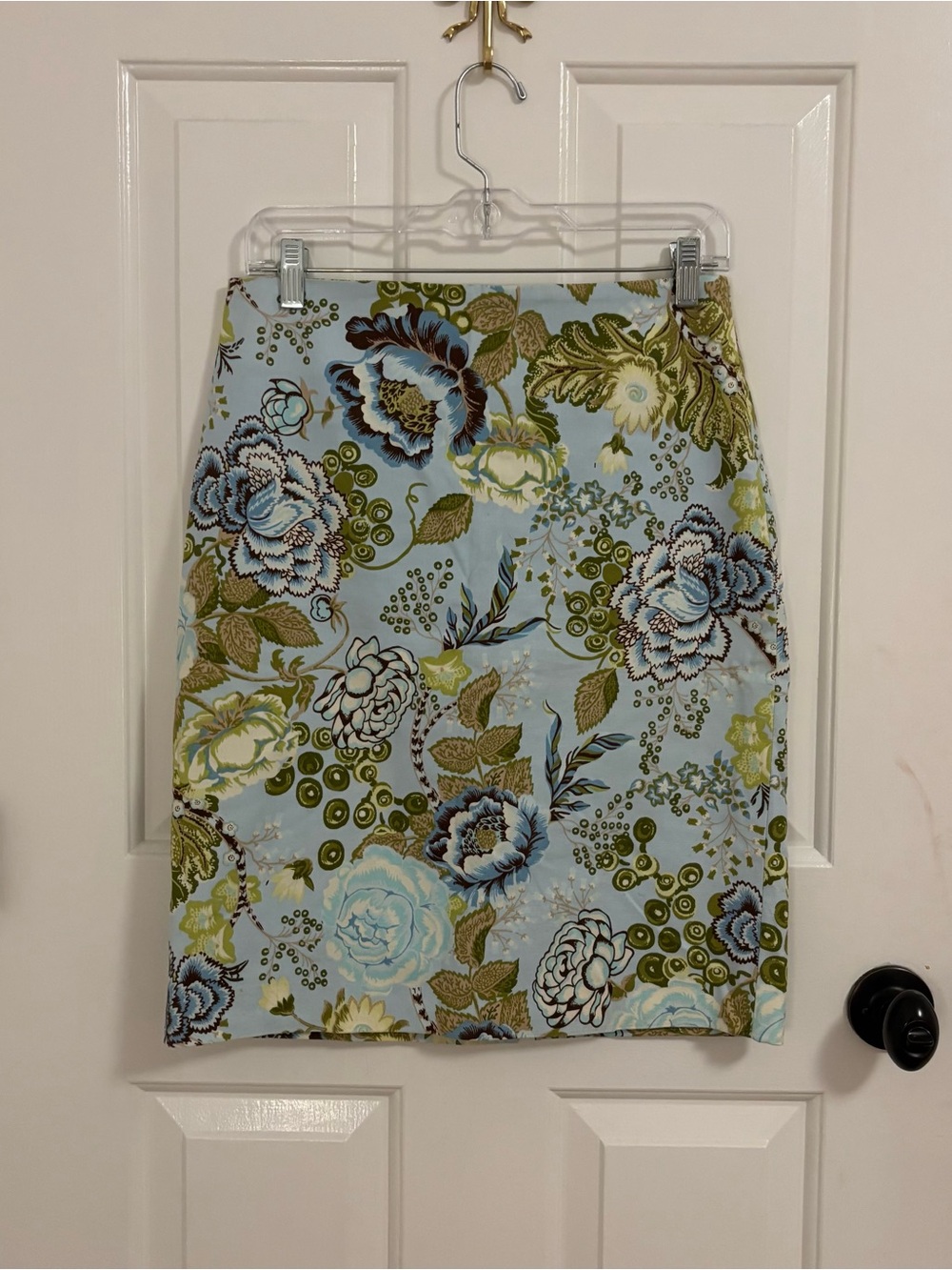 Talbots Petite Light Blue Floral Pencil Skirt Size 6P